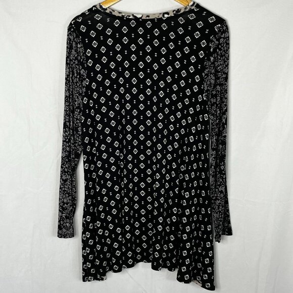LOGO Lori Goldstein Long Sleeve Mixed Print Black Knit‎ Tunic Blouse Size Medium - Picture 5 of 9